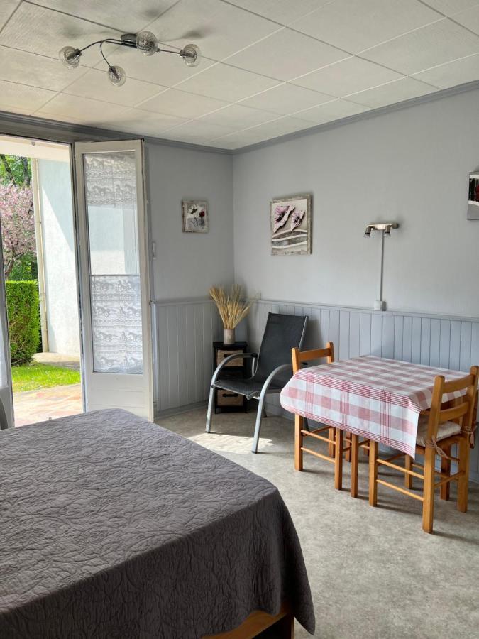 Aux Hameaux Des Thermes Apartment Bagnoles de l'Orne Normandie ภายนอก รูปภาพ