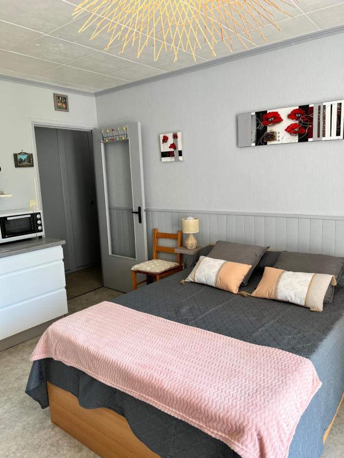Aux Hameaux Des Thermes Apartment Bagnoles de l'Orne Normandie ภายนอก รูปภาพ